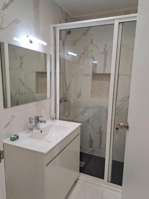 Apartamento Em Quarteira T1 Exterior photo
